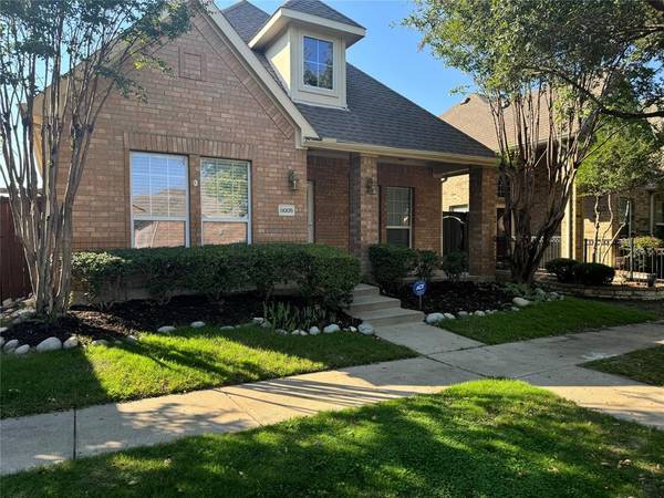 8009 Whitehart Street, Frisco, TX 75035