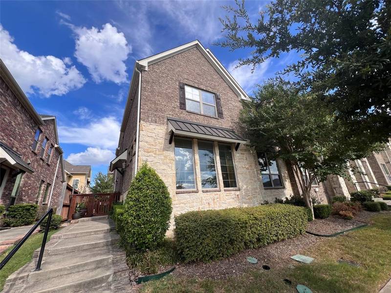 10538 Tenneyson Ridge Drive, Irving, TX 75063