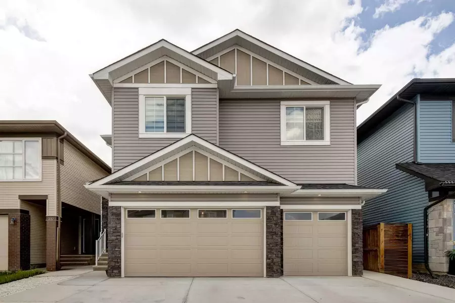 229 Walgrove TER SE, Calgary, AB T2X0W4