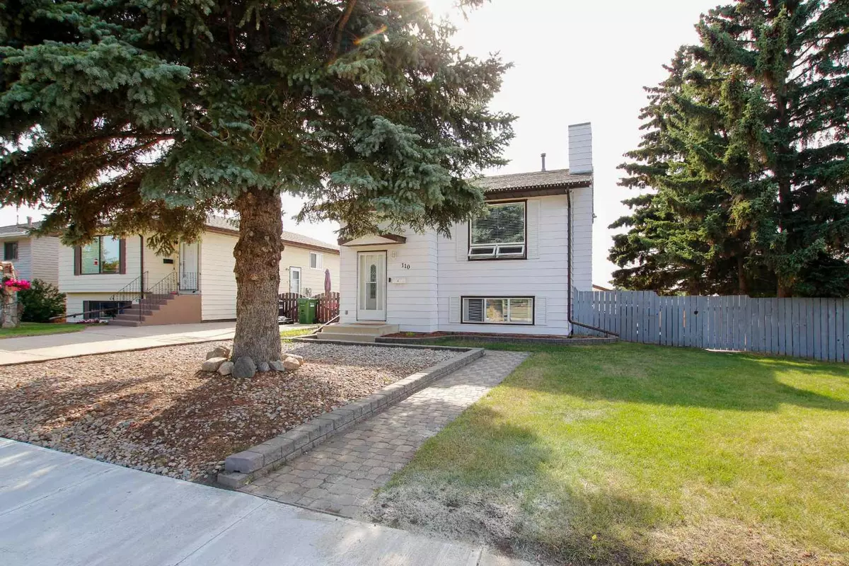 Red Deer, AB T4R 1W2,110 Denovan CRES