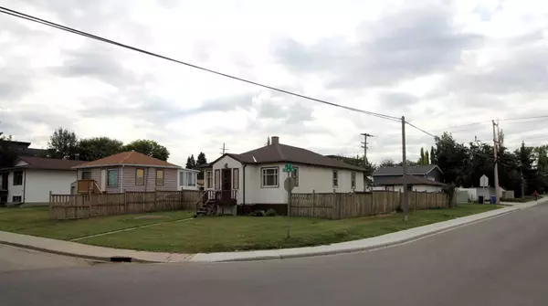 Calgary, AB T2E2B2,201 28 AVE NE