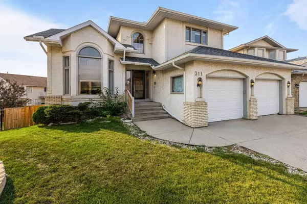 311 Hawkland PL NW, Calgary, AB T3G 3R4