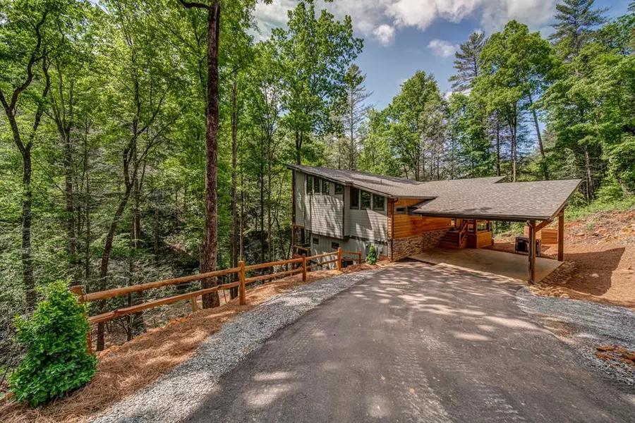 378 WATERSONG TRL, Ellijay, GA 30540