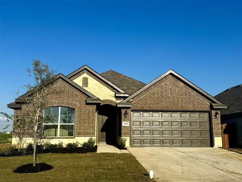 10329 Lenten Rose Street, Fort Worth, TX 76036