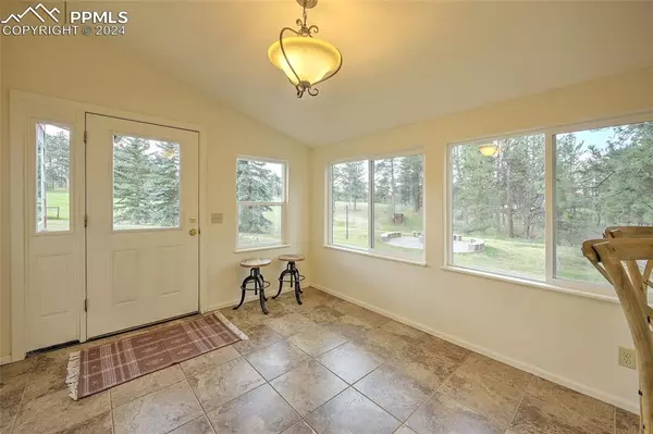 Florissant, CO 80816,15 Roger CIR