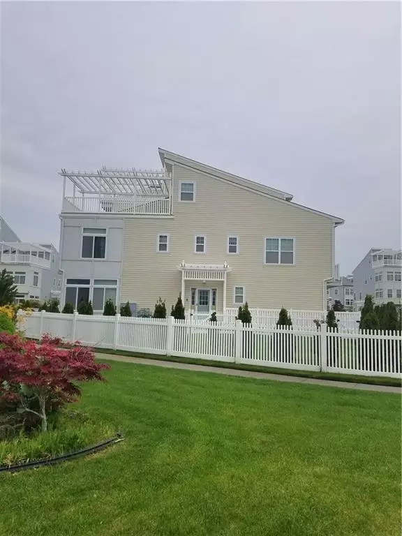 Arverne By The Sea, NY 11692,65-20 Seaspray AVE