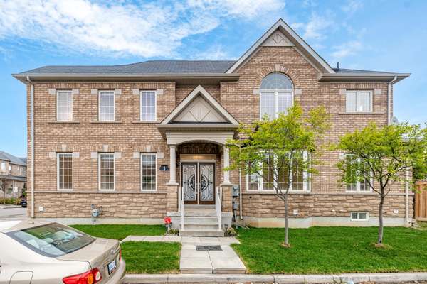 1 Kincaid LN, Markham, ON L3S 0B9