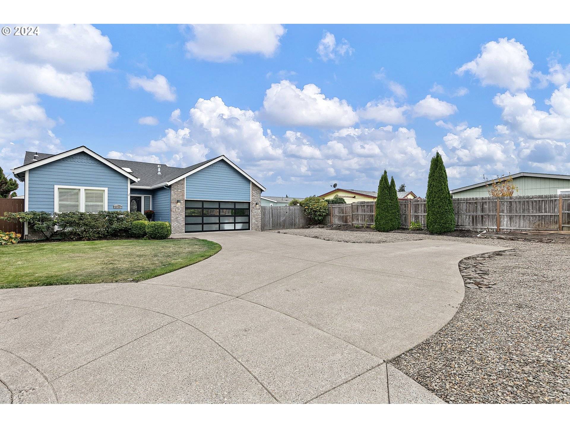 Eugene, OR 97401,3790 BERKSHIRE ST