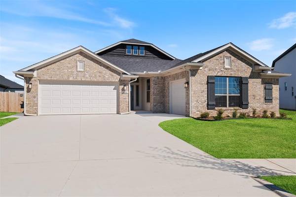 10505 NW 33rd Place, Yukon, OK 73099