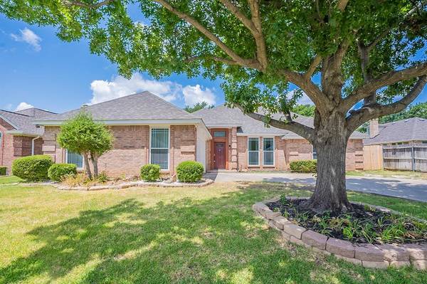 North Richland Hills, TX 76182,7517 Peachtree Trail