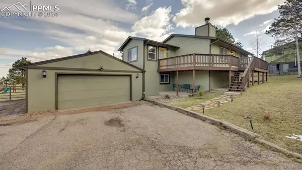 Woodland Park, CO 80863,706 Red Feather LN