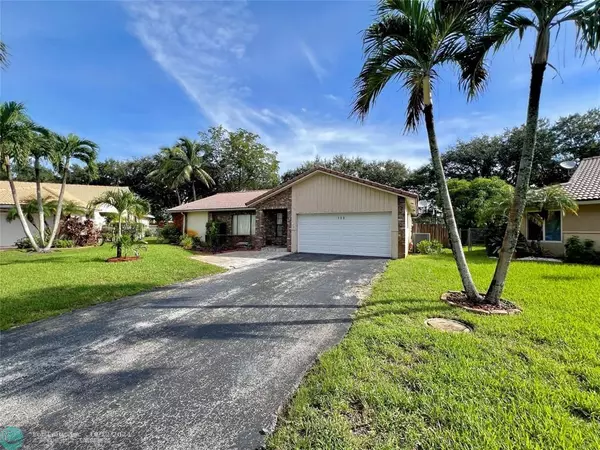 723 NW 107 Lane, Coral Springs, FL 33071