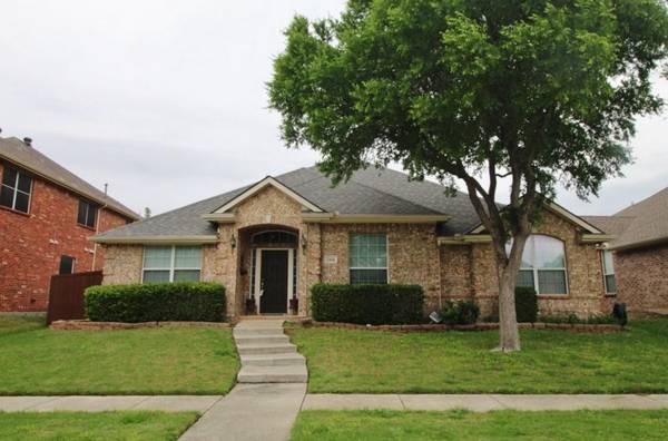 5504 Eagle River Drive, The Colony, TX 75056