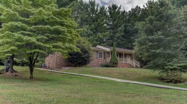 Rustburg, VA 24588,185 Clearview CIR