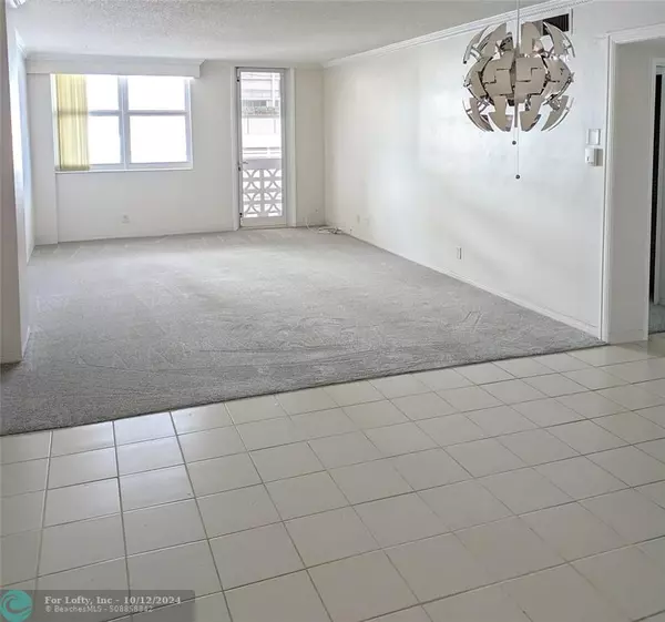 Fort Lauderdale, FL 33308,4250 Galt Ocean Dr  #2E