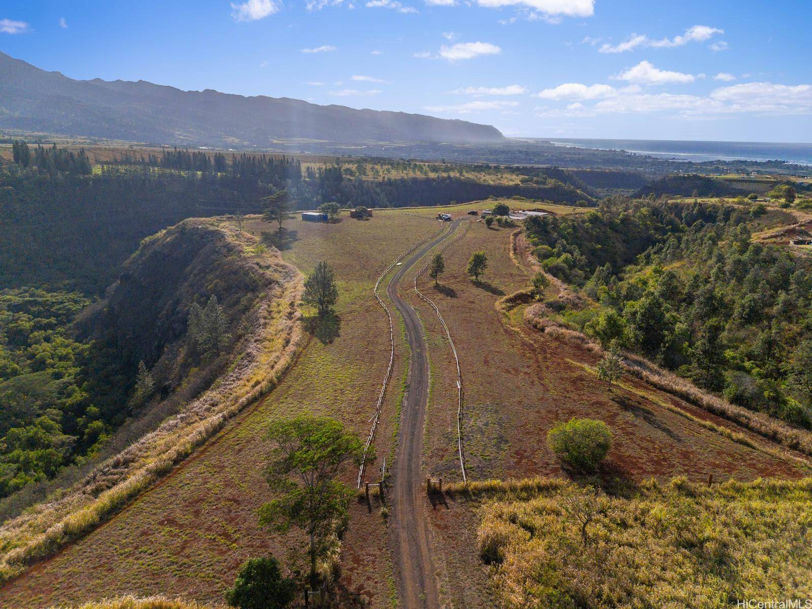 Haleiwa, HI 96712,64-486 Kamehameha Highway #33-A