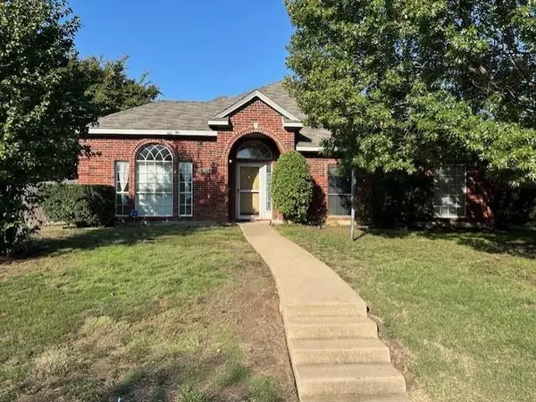 Carrollton, TX 75007,3313 Hillpark Lane