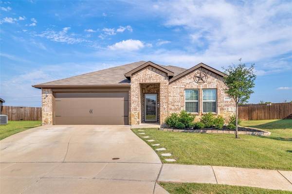 2201 Darner Drive, Fate, TX 75189