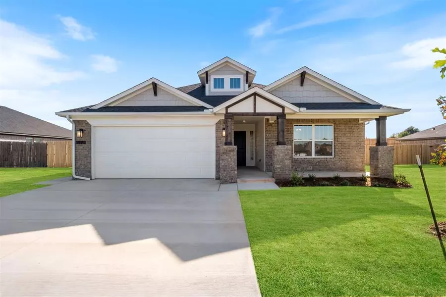 2172 Emily Rae Lane, Blanchard, OK 73010