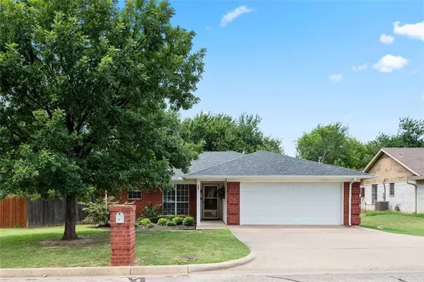 320 Cherry Street, Weatherford, TX 76086