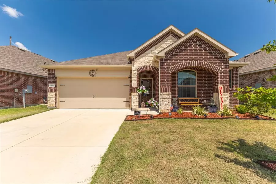 5411 Montrose Drive, Forney, TX 75126