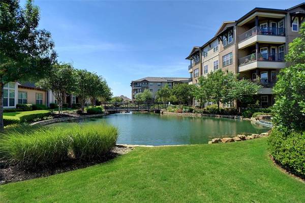 301 Watermere Drive #416, Southlake, TX 76092