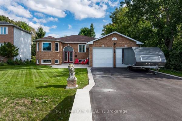 53 Royal Beech DR, Wasaga Beach, ON L9Z 1H3