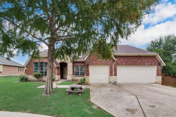 343 Alamo Court, Lavon, TX 75166