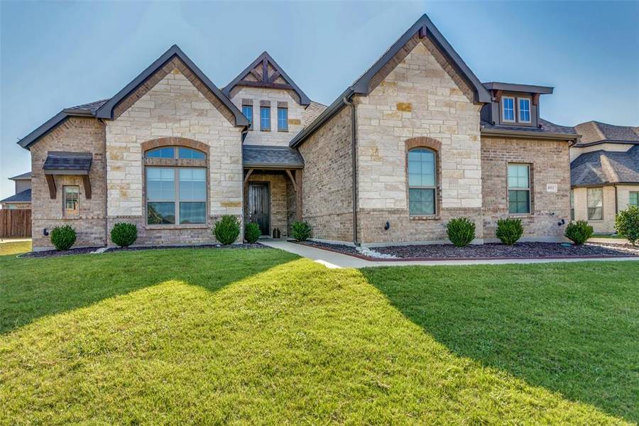 1933 Monteverde Court, Burleson, TX 76028