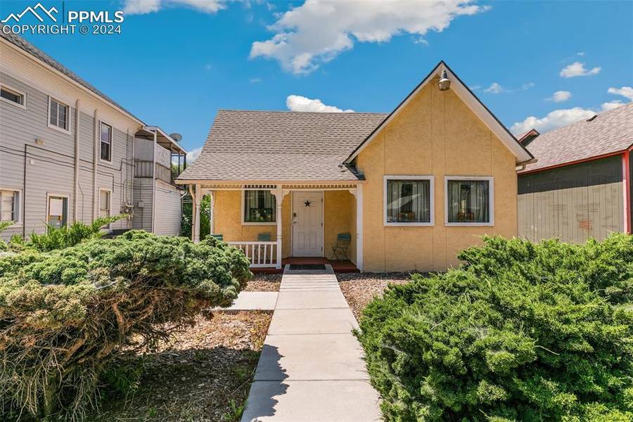 1507 W Colorado AVE, Colorado Springs, CO 80904