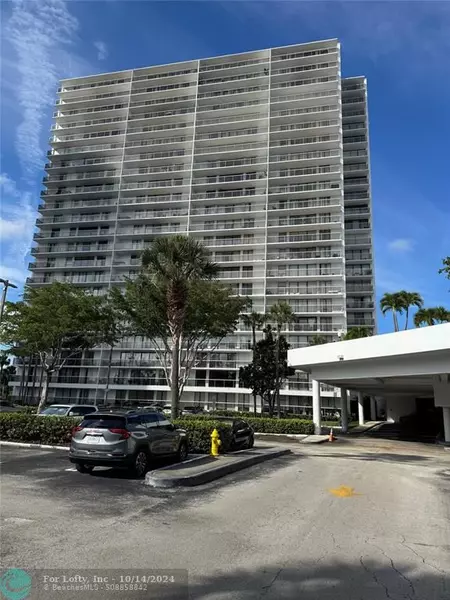 3701 N Country Club Dr  #1206, Aventura, FL 33180