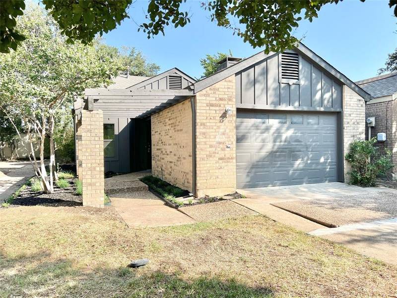 3927 Rosser Square, Dallas, TX 75244