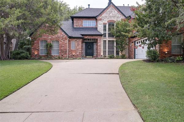 707 Glen Abbey Drive, Mansfield, TX 76063