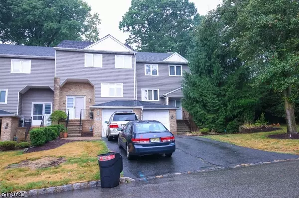 108 Stockton Ct, Parsippany-troy Hills Twp., NJ 07950