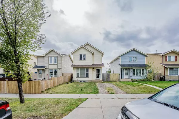 Calgary, AB T3J1T8,369 Falshire DR NE