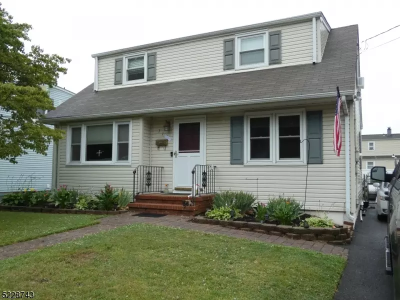 719 Lincoln Ave, Manville Boro, NJ 08835