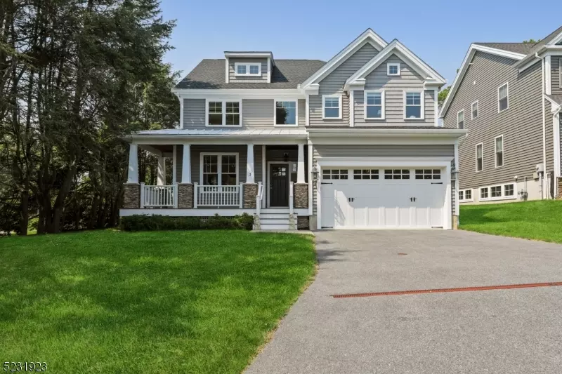 2 Wesley Ave, Bernardsville Boro, NJ 07924