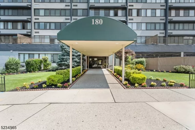 170-202 Lafayette Ave #I, Passaic City, NJ 07055