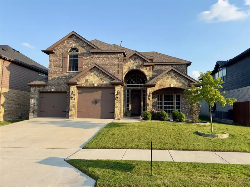 1304 Needle Cactus Drive, Fort Worth, TX 76177