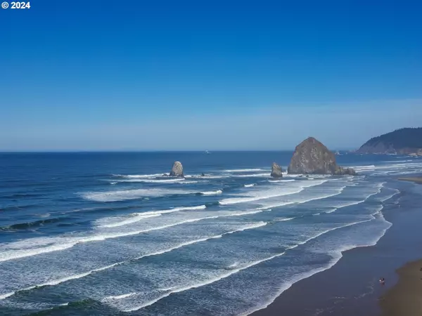 Cannon Beach, OR 97110,132 E Surfcrest AVE #C2-D