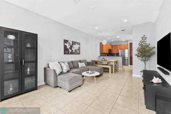 107 Pond Apple Ln  #103, Jupiter, FL 33458