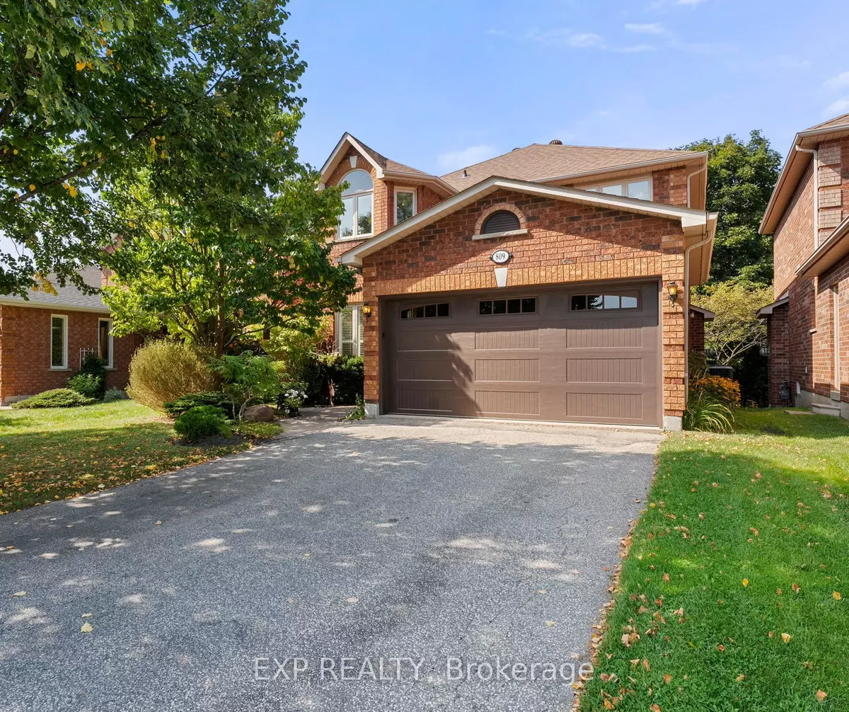 Newmarket, ON L3Y 8R3,809 Surin CT