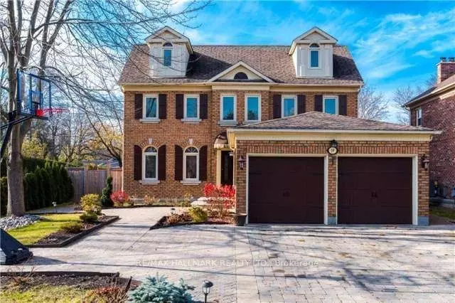 Richmond Hill, ON L4C 9P2,59 Oatlands CRES