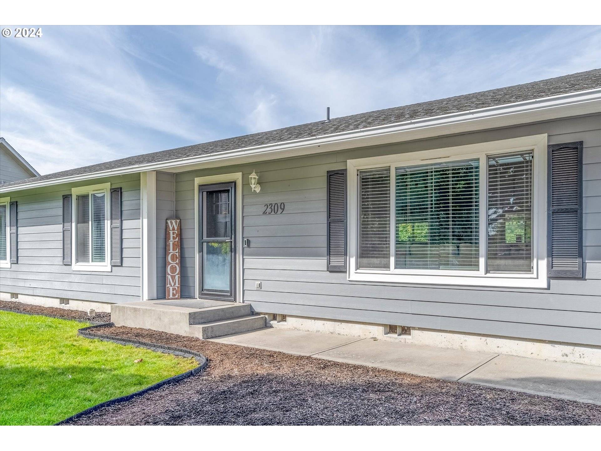 Longview, WA 98632,2309 52ND CT