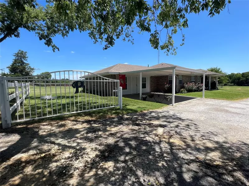 503 Rs County Road 1520, Lone Oak, TX 75453