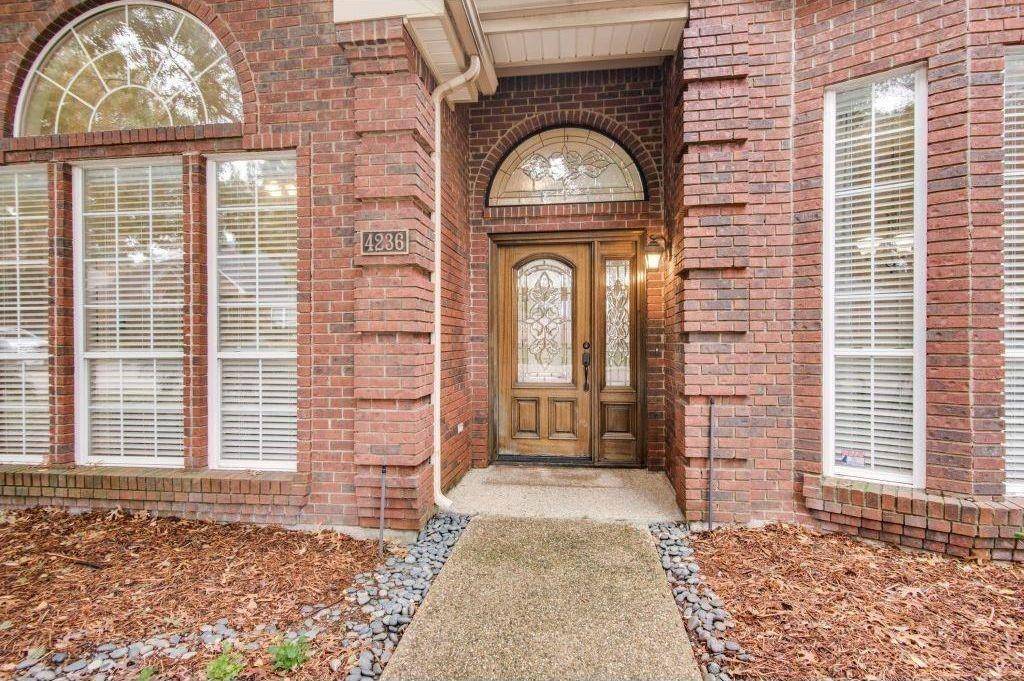 Dallas, TX 75287,4236 W Creek Drive