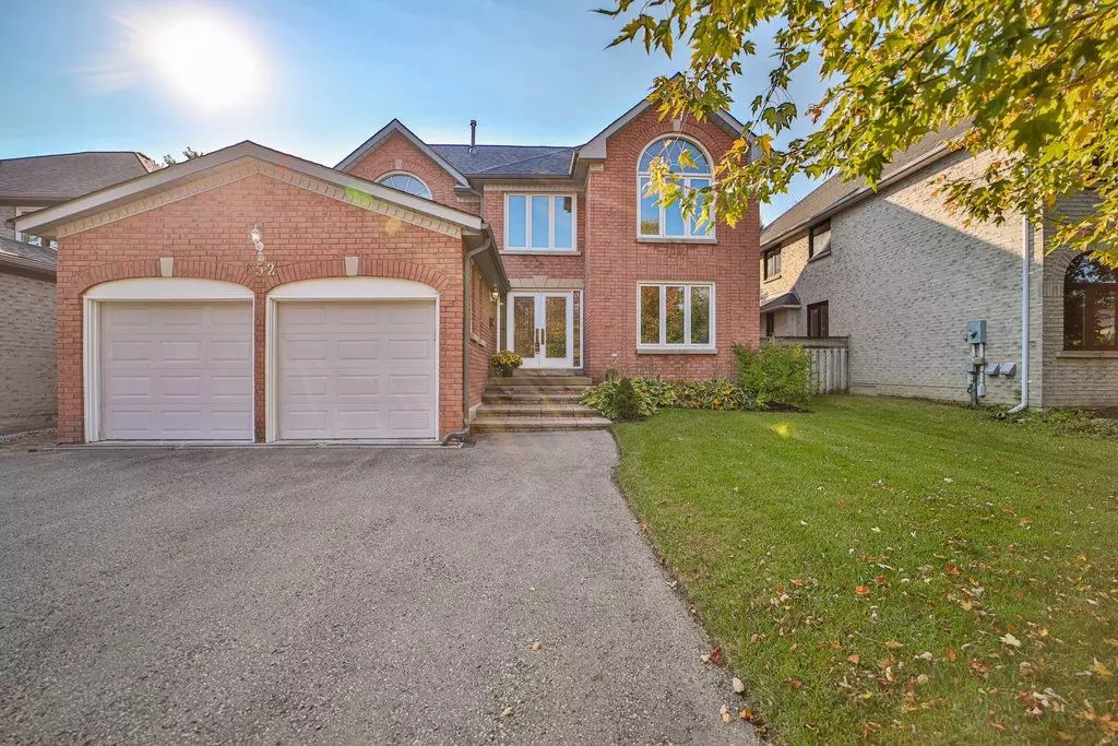 Newmarket, ON L3X 1V7,652 Culler Mews