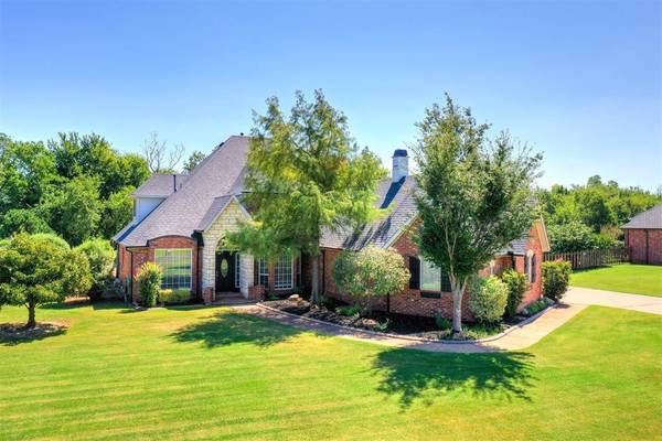 22500 Laras Lane, Edmond, OK 73025