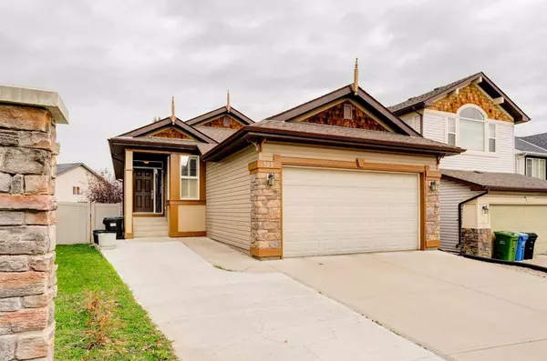 109 Panamount RD NW, Calgary, AB T3K 0H6