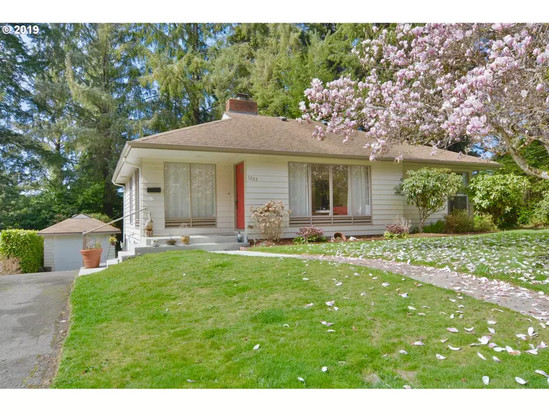 1283 N 14TH, Coos Bay, OR 97420